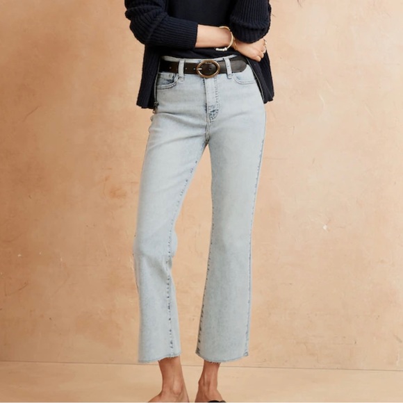 Banana Republic Denim - NWT Banana Republic Cropped Bootcut Jeans